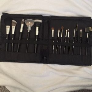 *BUNDLE!* SEPHORA PRO Artist brush set